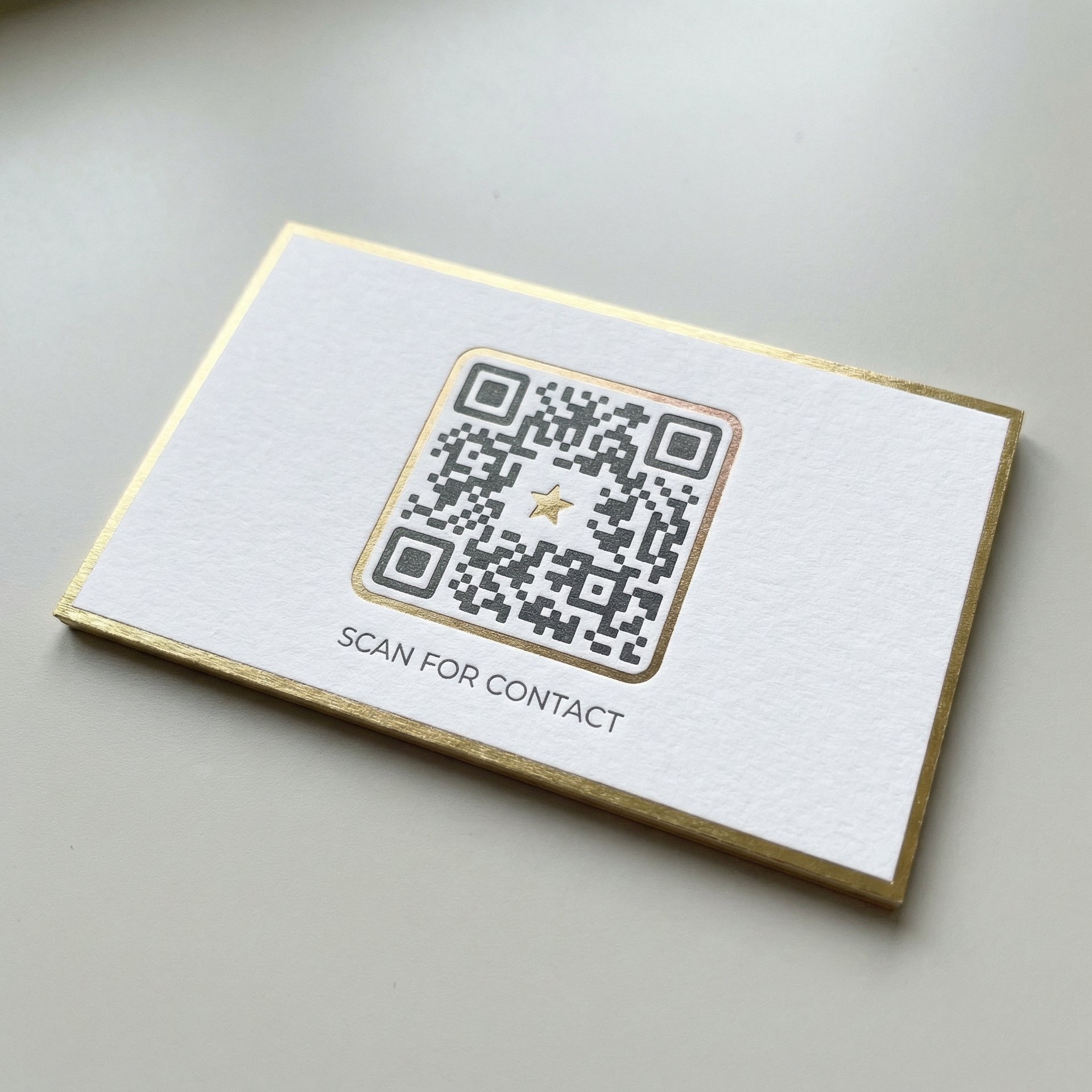 幼女漫画商务合作二维码